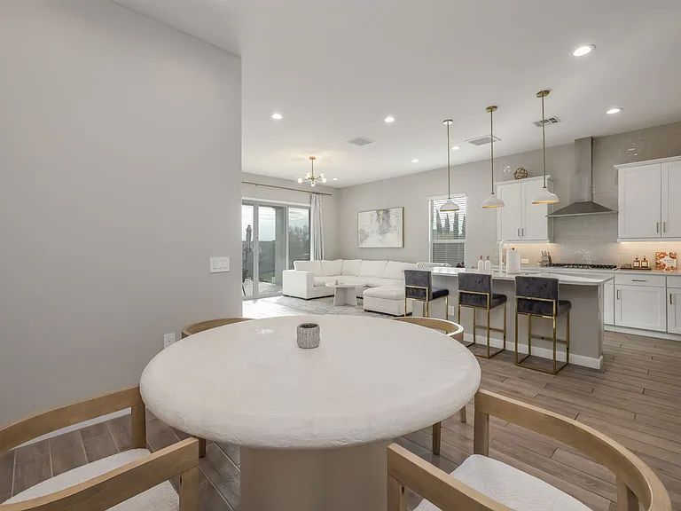 10553 W Albert Ln — Photo 13