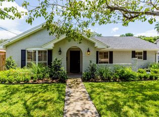 6230 Braesheather Cir, Houston, TX 77096
