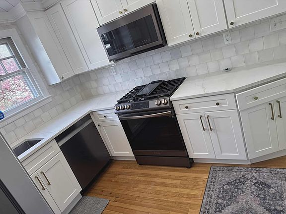 4th image of 10 Margate Rd