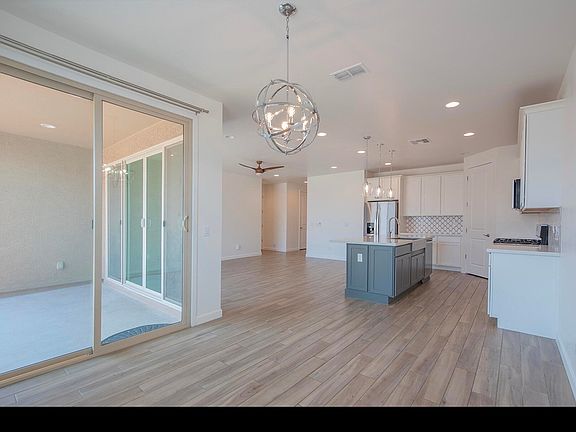 4th image of 13411 W Lariat Ln