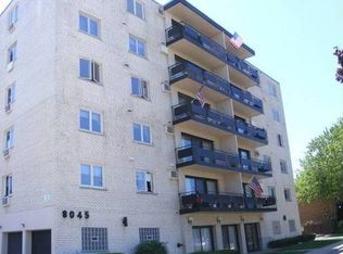 4326 W Henderson St #5D, Chicago, IL 60641