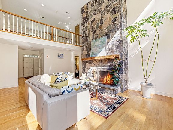 4th image of 85 Cedarwood Rd