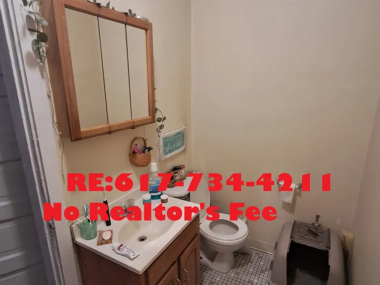 73 S Huntington Ave — Photo 6