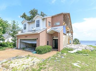 1800 Country Club Dr, Lynn Haven, FL 32444