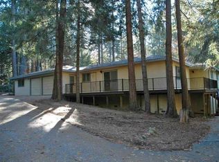 12827 Quaker Hill Cross Rd, Nevada City, CA 95959
