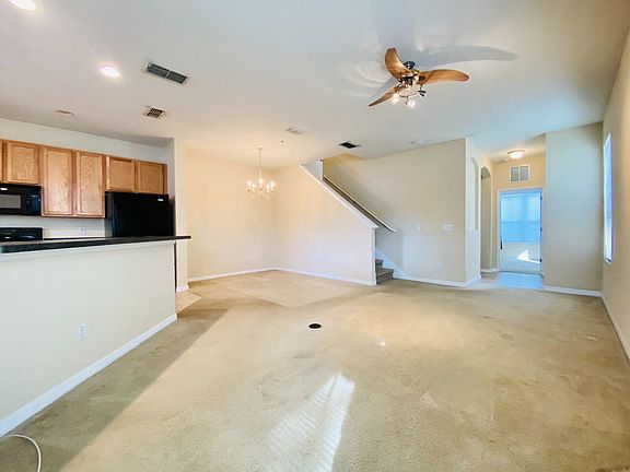 5th image of 4960 Luge Ln
