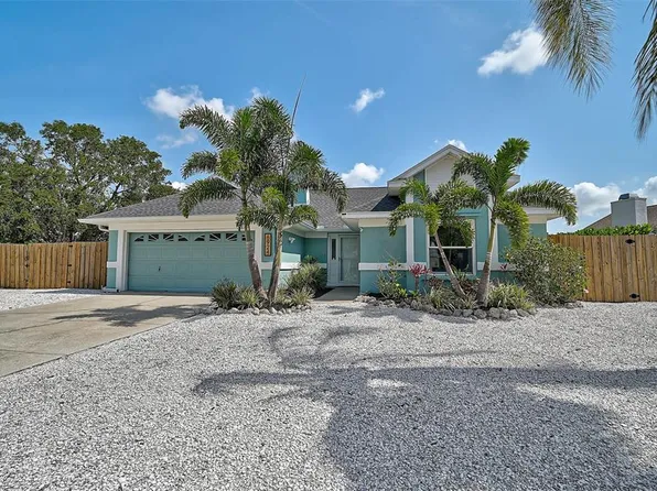 6924 34th Ave W, Bradenton, FL 34209