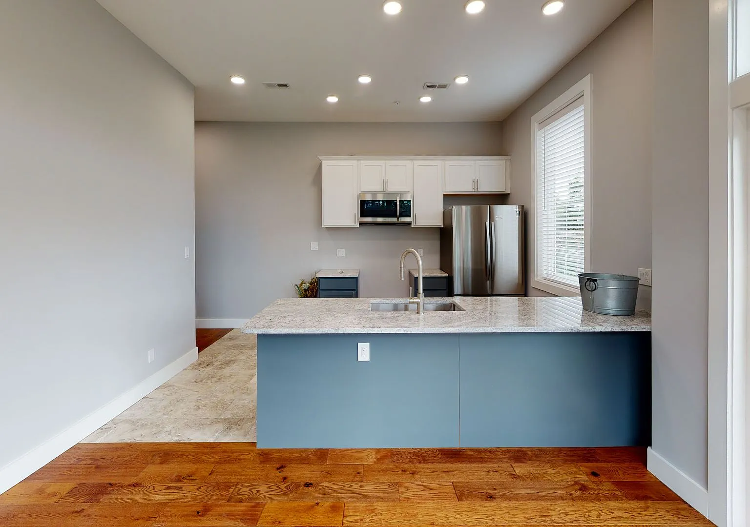 Waitlist for Aug2027Jul2028 Now Open! | 2BR/2BA Condo Near UTK | Fort Sanders — Photo 2