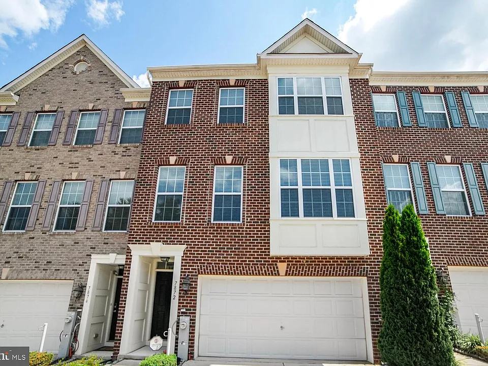 7872 River Rock Way