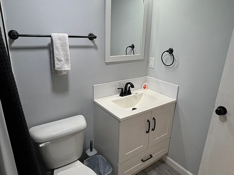 3924 SW 26th Dr #3 — Photo 6