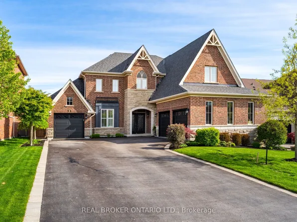 35 Ketchum St, Mono, ON L9W 6T4