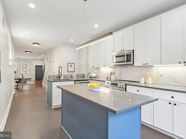 1714 Federal St, Philadelphia, PA 19146