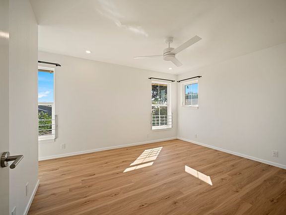 5th image of 3073 Poipu Rd #3B---2B