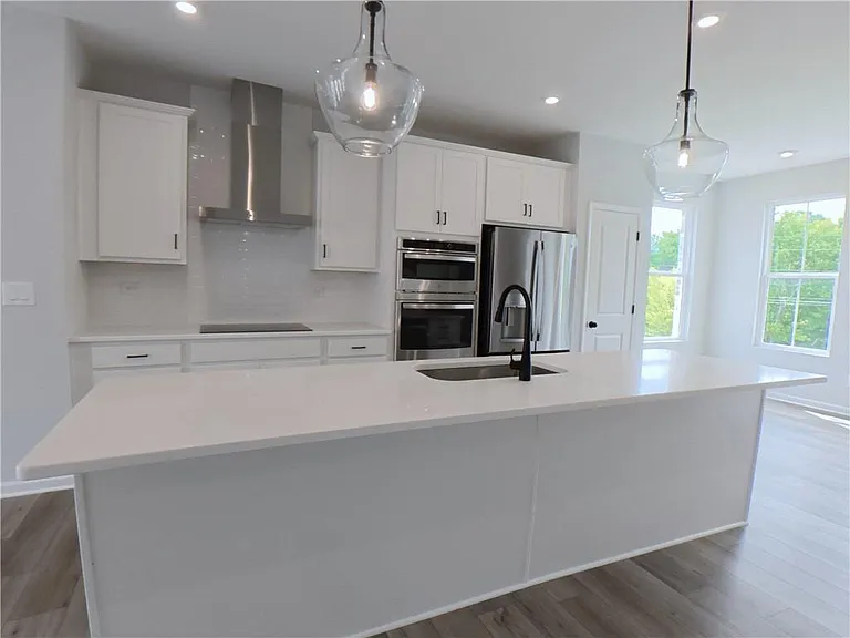 2923 Beaconwood Ct — Photo 6