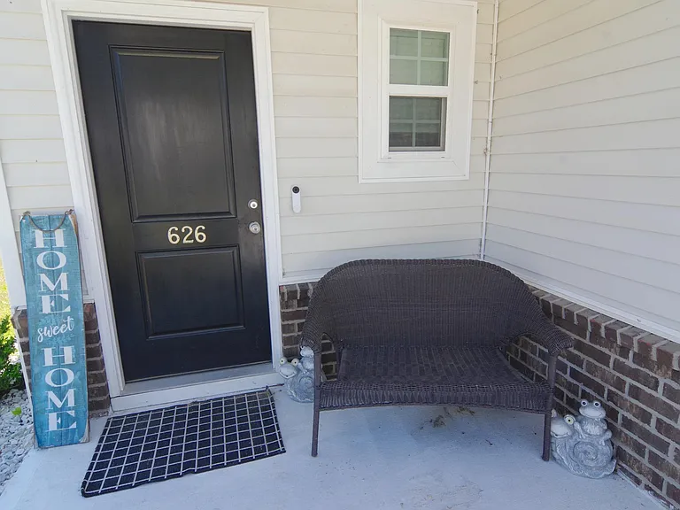 626 Wooster Dr — Photo 3
