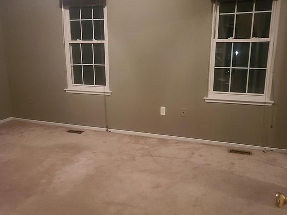 4th image of 3703 Gelderland Ct