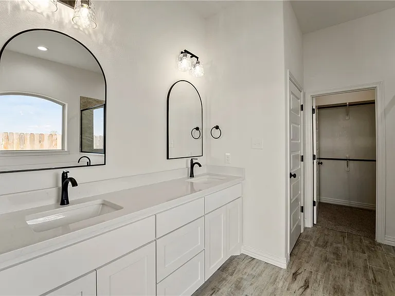 4209 Erika Ct — Photo 12