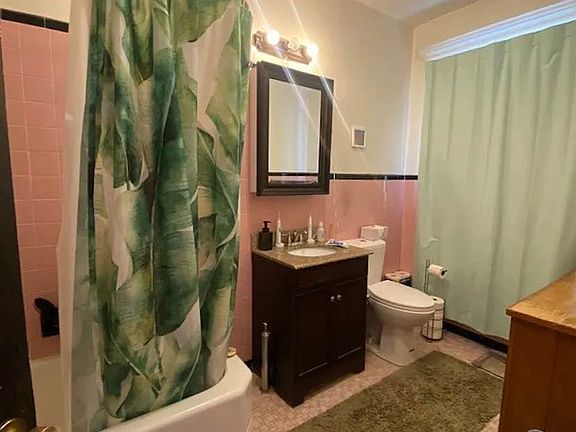 4th image of 110 Macdonough St #2