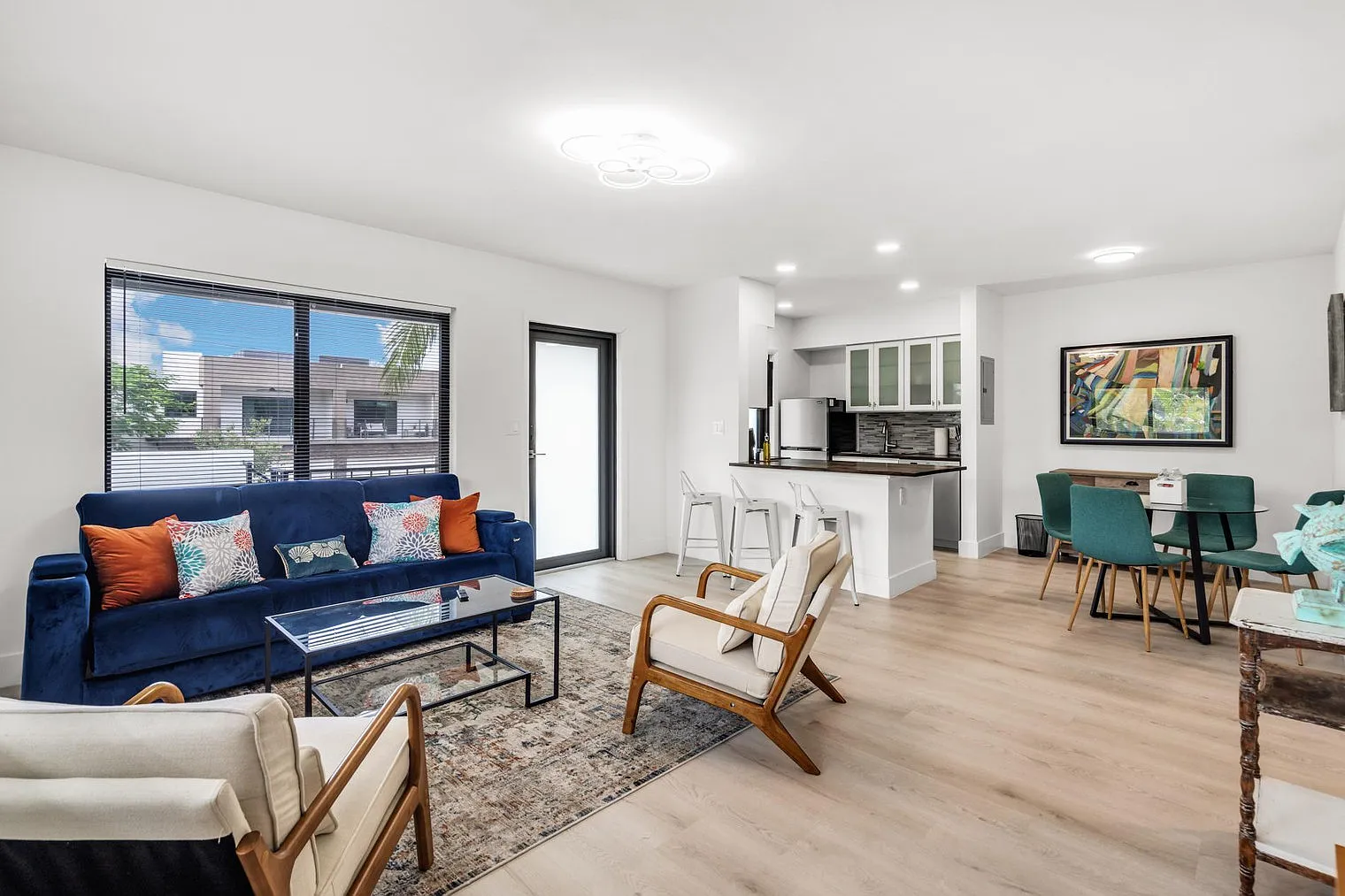 2 bed, 1.0 bath, 645 sqft, $2,289 — Photo 1