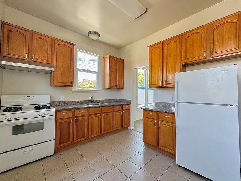1503 Walnut St #A — Photo 9