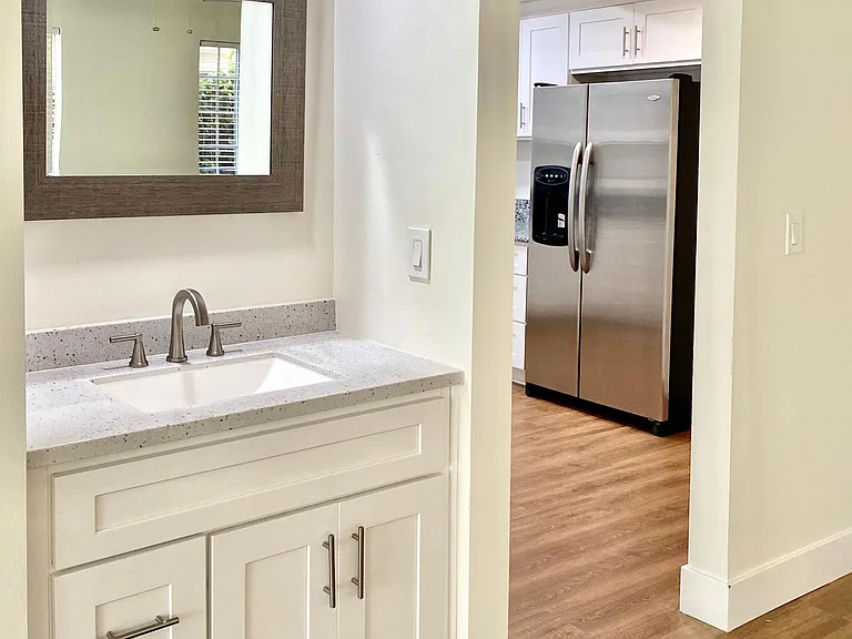 wet bar in grand living dining room