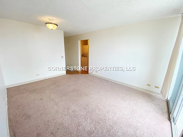 796 Isenberg St #14C — Photo 6