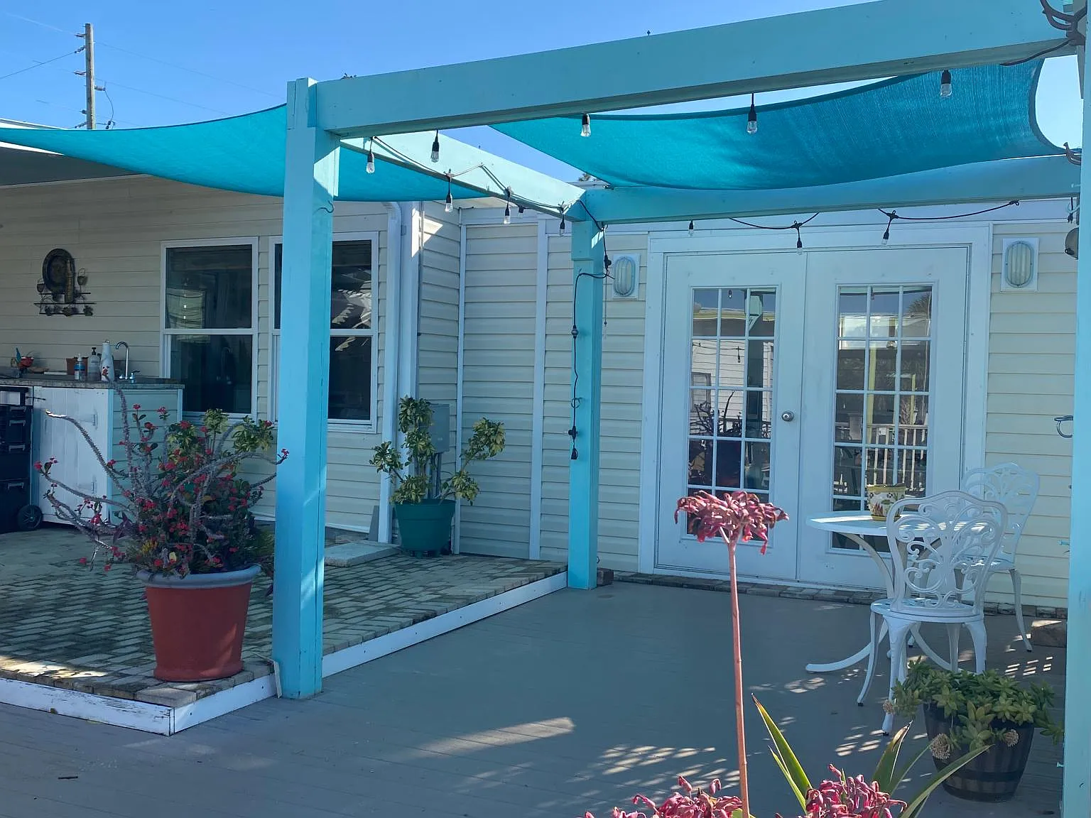 6716 Tower Dr — Photo 1