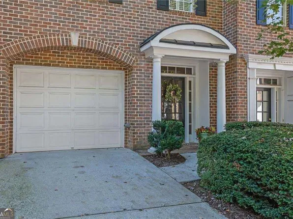 1607 Waters Edge Trl, Roswell, GA 30075