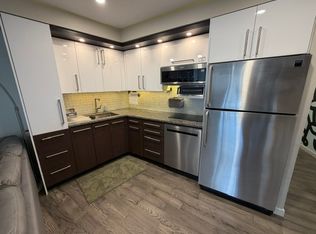 300 N State St APT 4326, Chicago, IL 60654