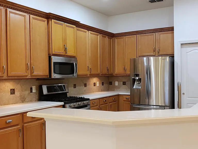 9010 Cormorant Ct — Photo 19