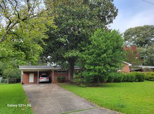 305 Ashby Way, Warner Robins, GA 31088