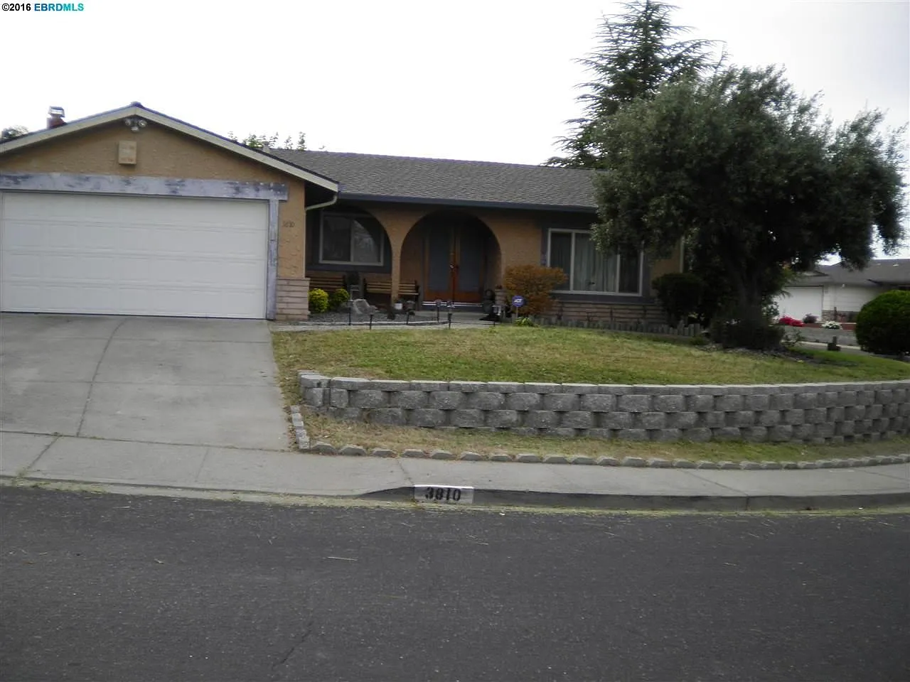 3810 Chatworth St photo 1