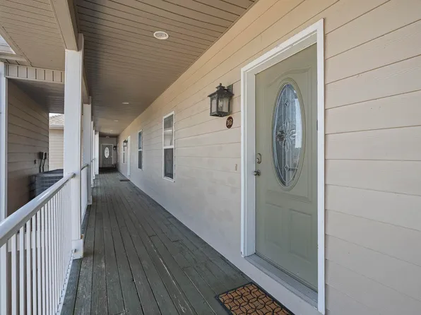 5590 Bay Village Dr APT 303, Athens, AL 35611