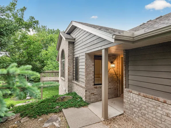 18137 Judicial Way S, Lakeville, MN 55044