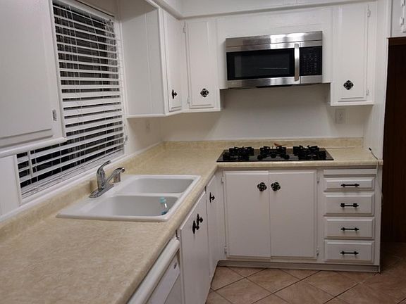 5th image of 7438 Bouvais Cir