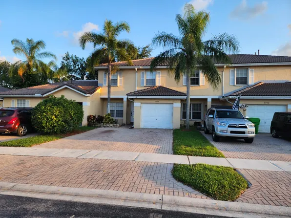 8948 NW 53rd St, Sunrise, FL 33351