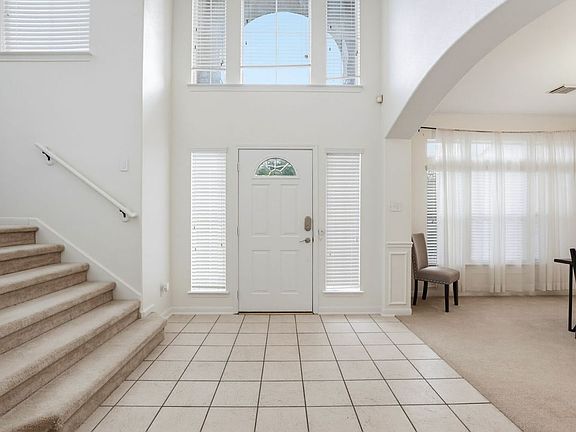 2nd image of 119 Baythorne