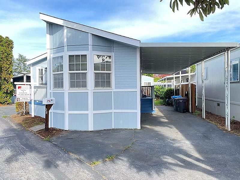 1st image of 501 Moorpark Way Space 28