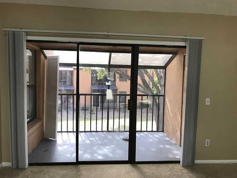 4714 Sutton Ter — Photo 10