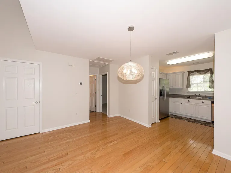 1005 Summerhaven Pl #F — Photo 10