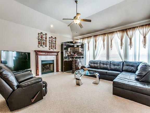5th image of 1234 Donegal Ln