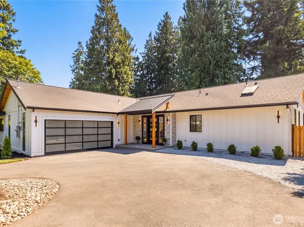 15729 Larch Way, Lynnwood, WA 98087