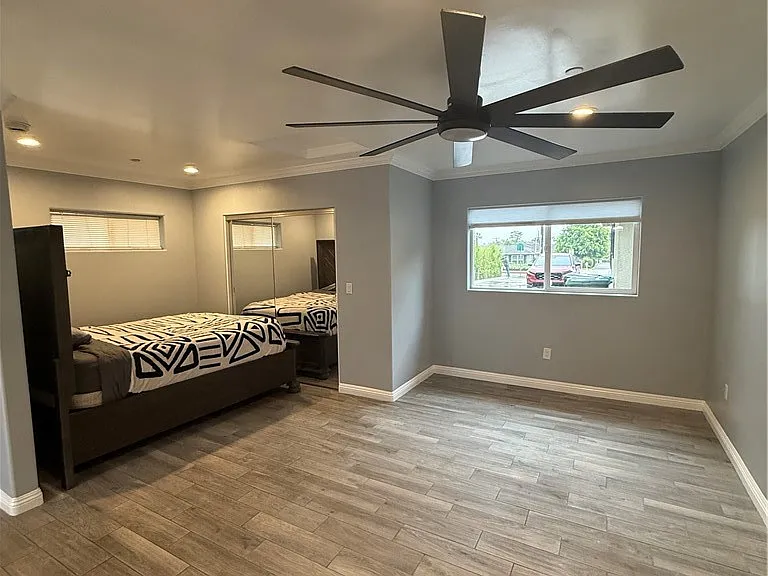 1147 E Lemon Ave — Photo 6