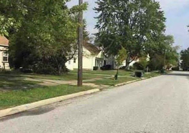 2nd image of 26461 Farringdon Ave