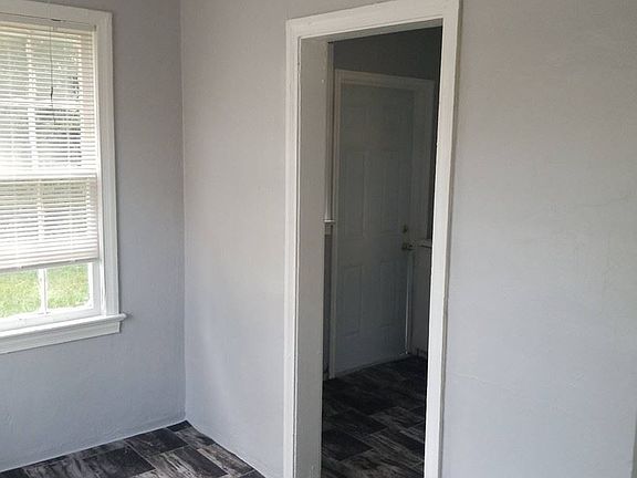 4th image of 1735 Thelma St