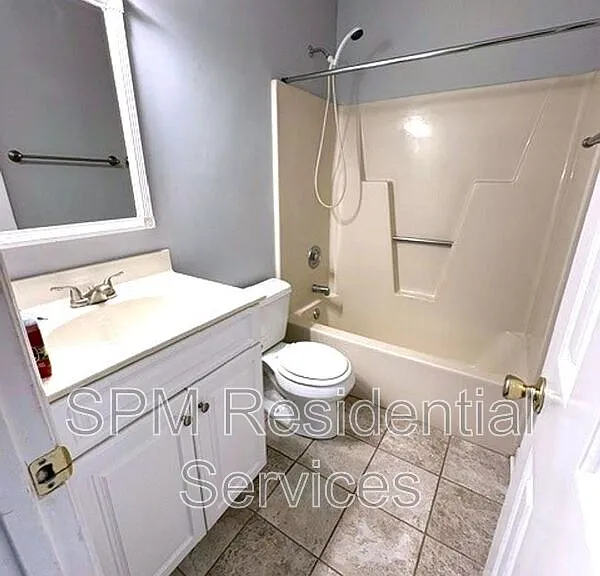 1174 Shipyard Blvd — Photo 7