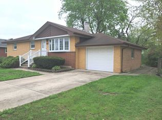 5517 W 83rd Pl, Burbank, IL 60459