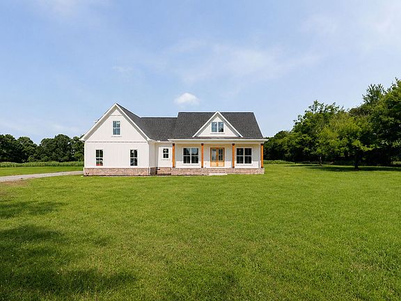 2nd image of 3377 Midland Rd