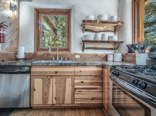 24 Cochiti Trail, Angel Fire, NM 87710