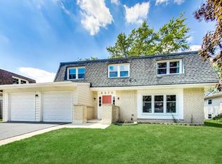 6670 Saratoga Ave, Downers Grove, IL 60516